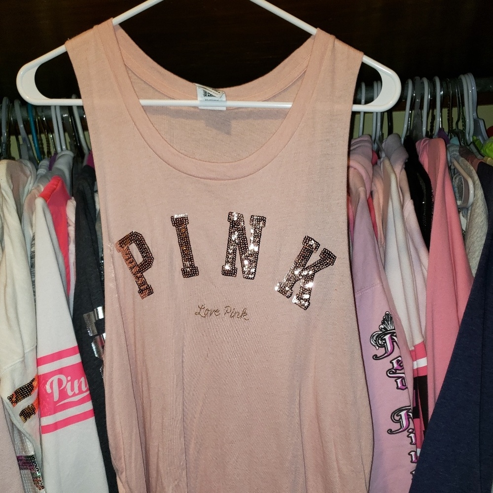 VS PINK MUSCLE SHIRT